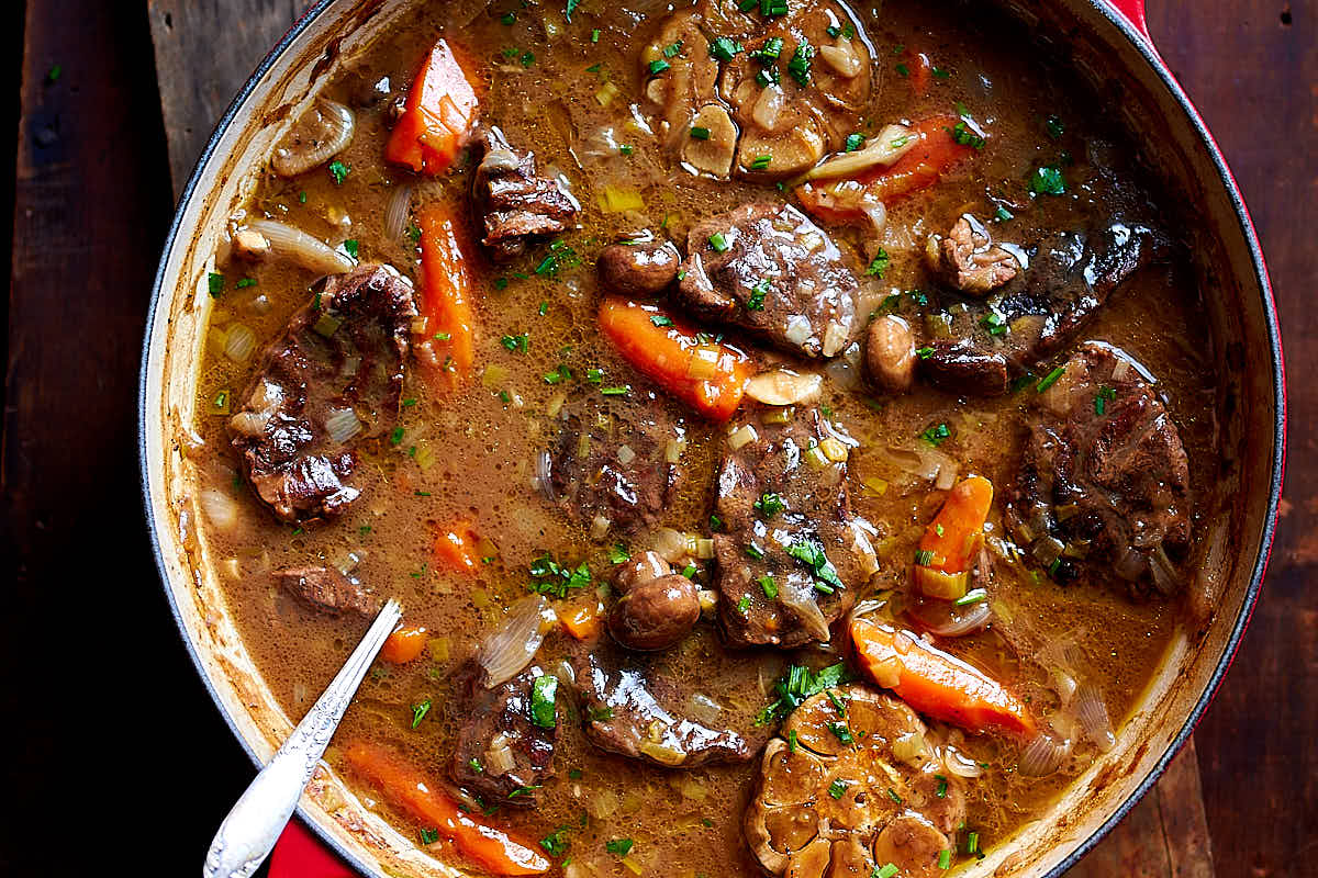 Duszona wołowina z warzywami: bezpieczeństwo żywnościowe i maksymalizacja zawartości karotenoidów